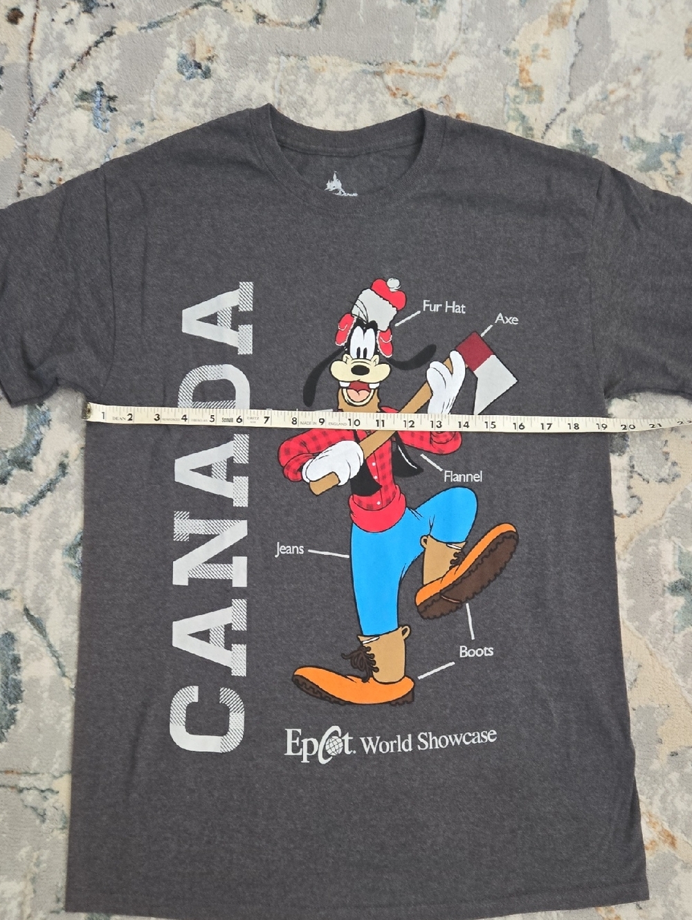 Disney Charcoal Goofy Canada Graphic Tee Size Medium